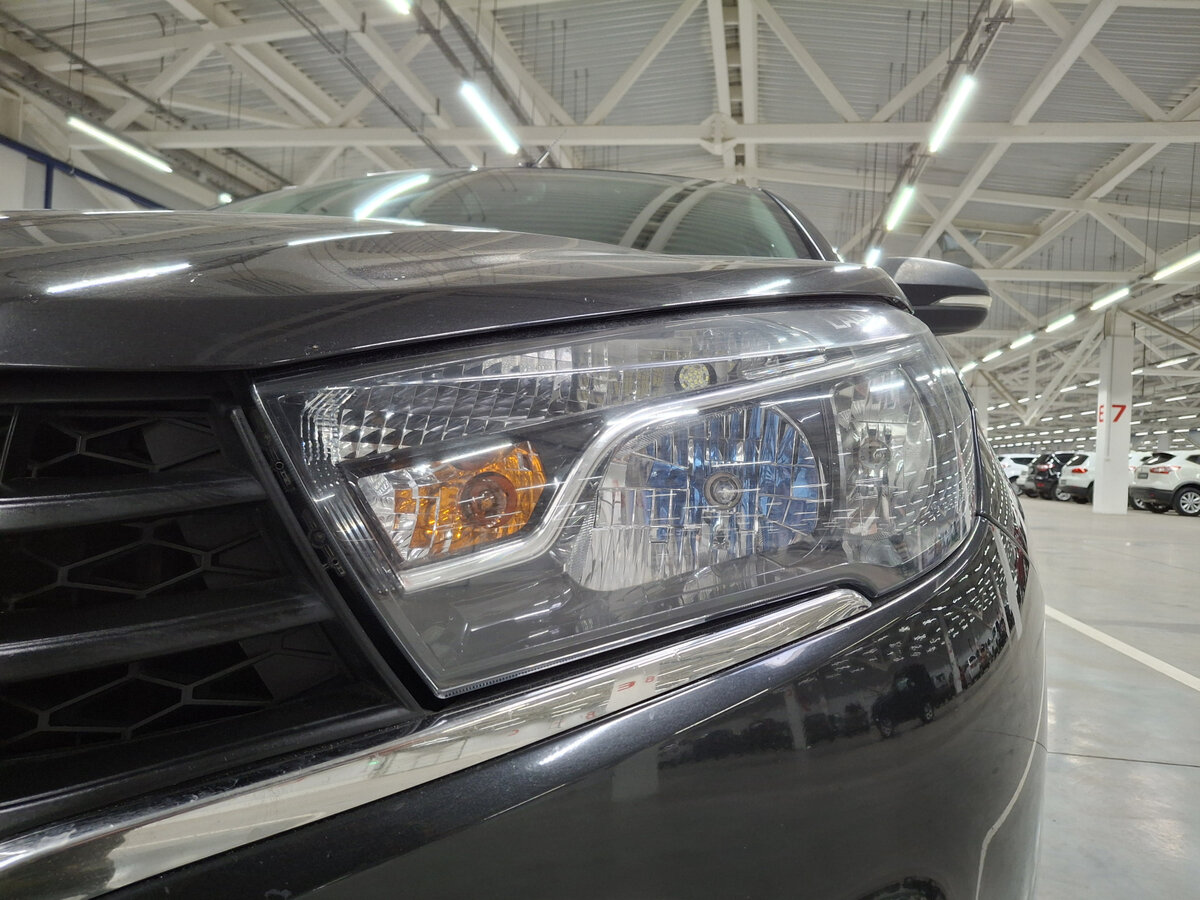 Lada (ВАЗ) Vesta 2018 года с пробегом. Фото: #16