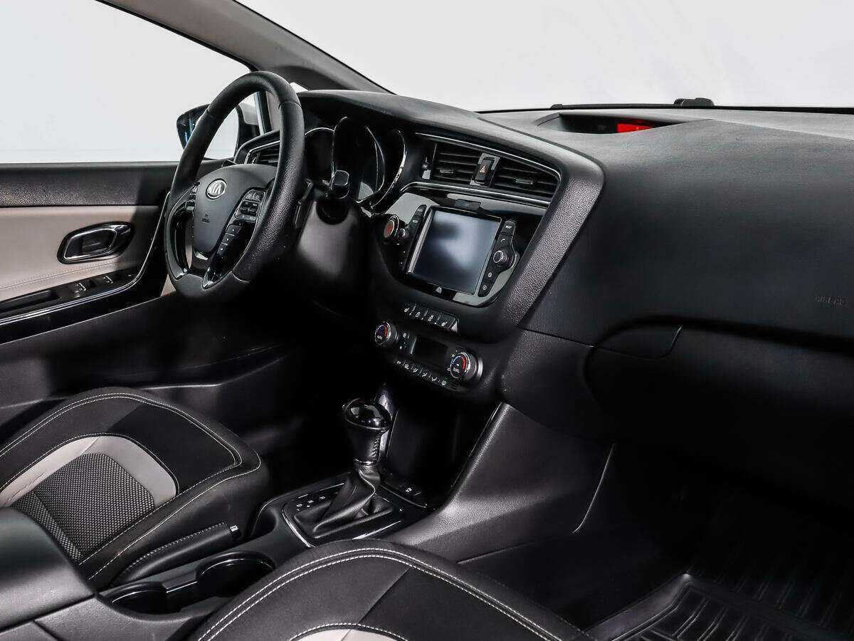 Kia Ceed 2018 года с пробегом. Фото: #9