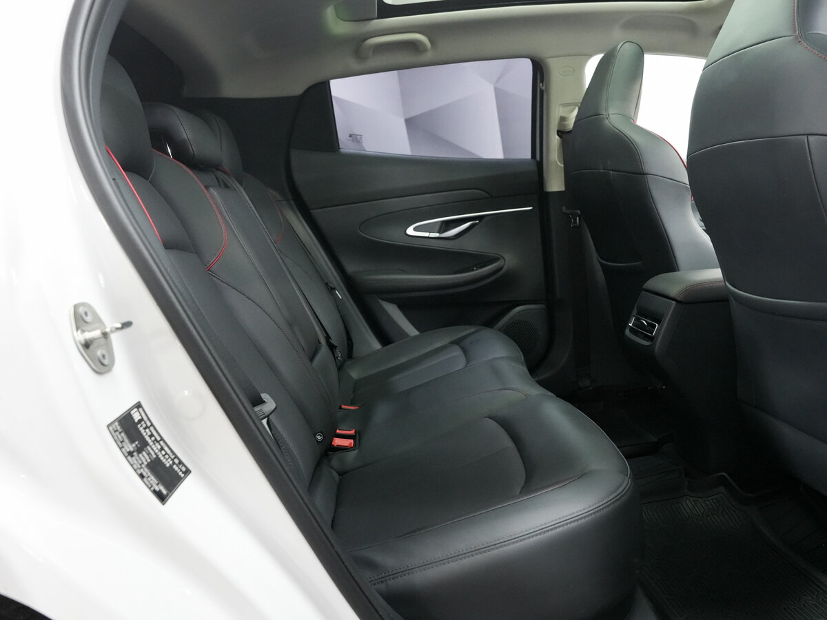 Changan UNI-T 2024 года с пробегом. Фото: #14