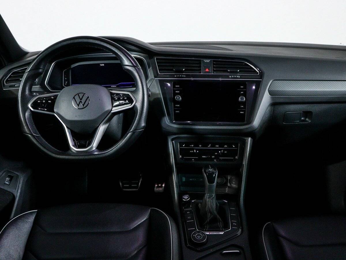 Volkswagen Tiguan 2021 года с пробегом. Фото: #11