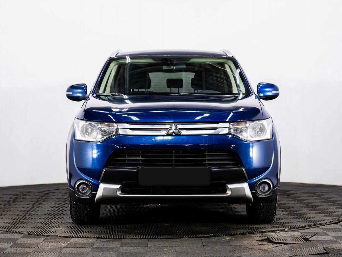 Mitsubishi Outlander 2014 года с пробегом. Фото: #1