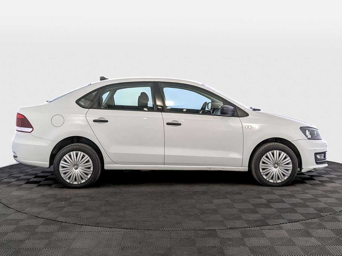 Volkswagen Polo 2018 года с пробегом. Фото: #3