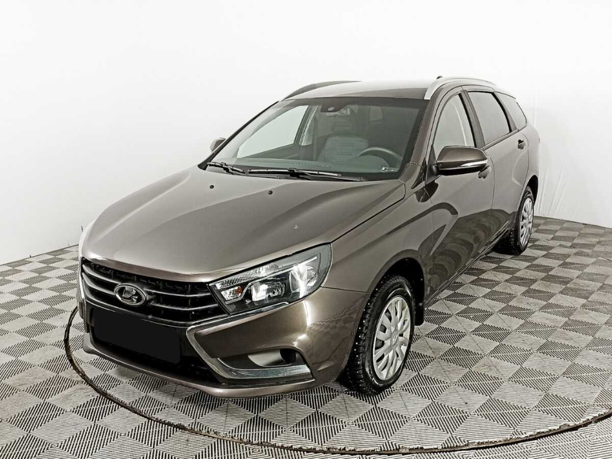 Lada (ВАЗ) Vesta 2021 года с пробегом. Посмотреть фото