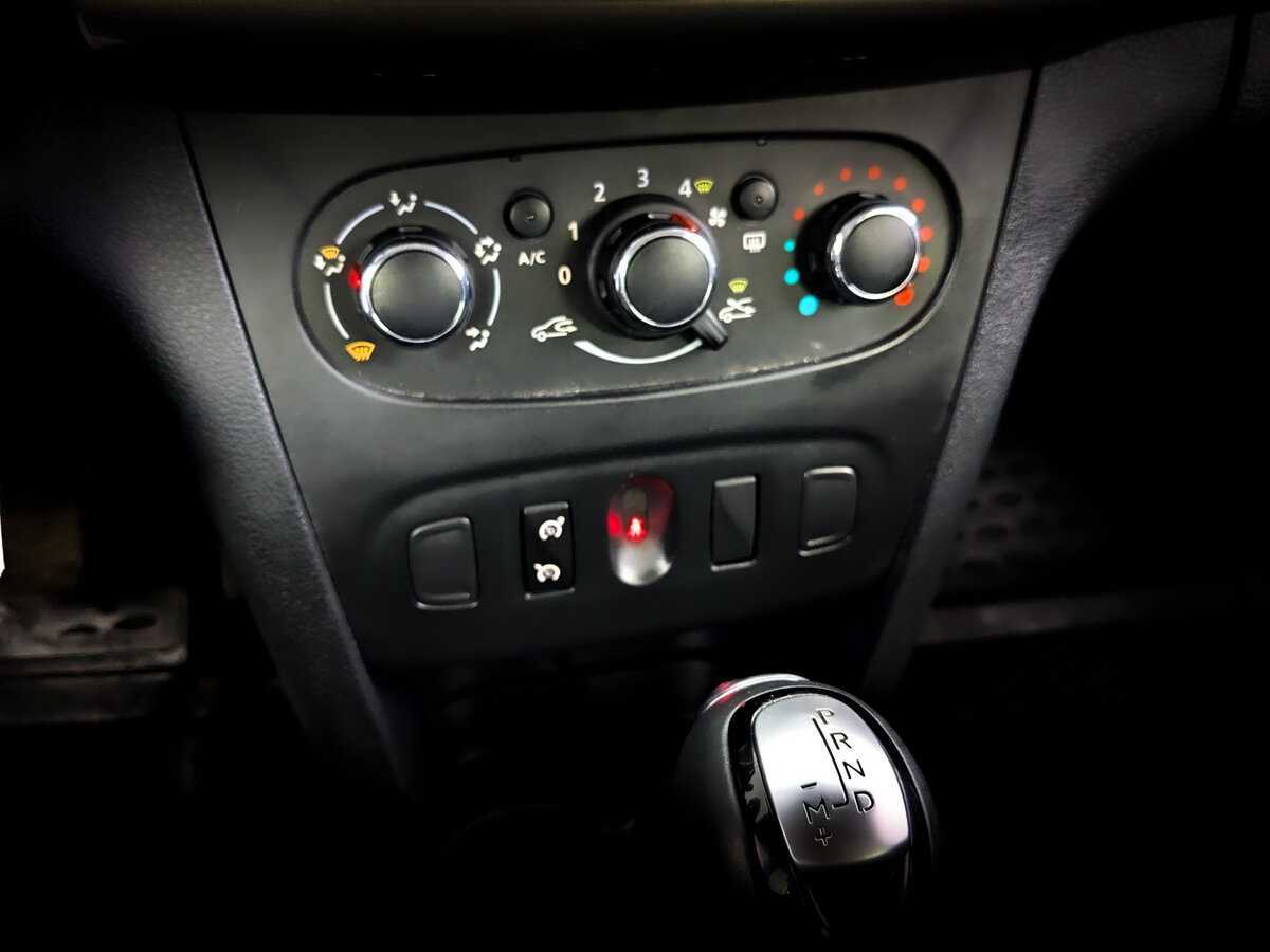 Renault Sandero 2019 года с пробегом. Фото: #24