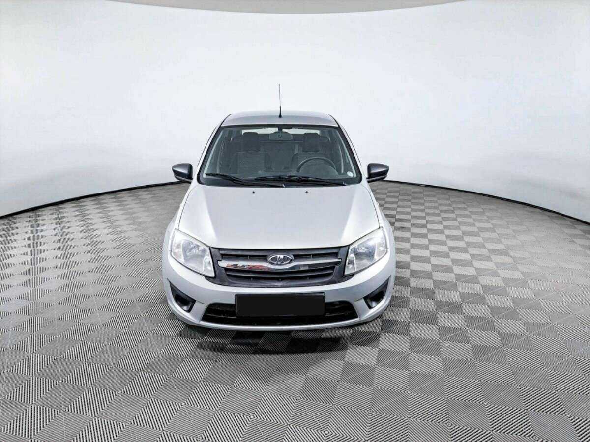 Lada (ВАЗ) Granta 2017 года с пробегом. Фото: #1