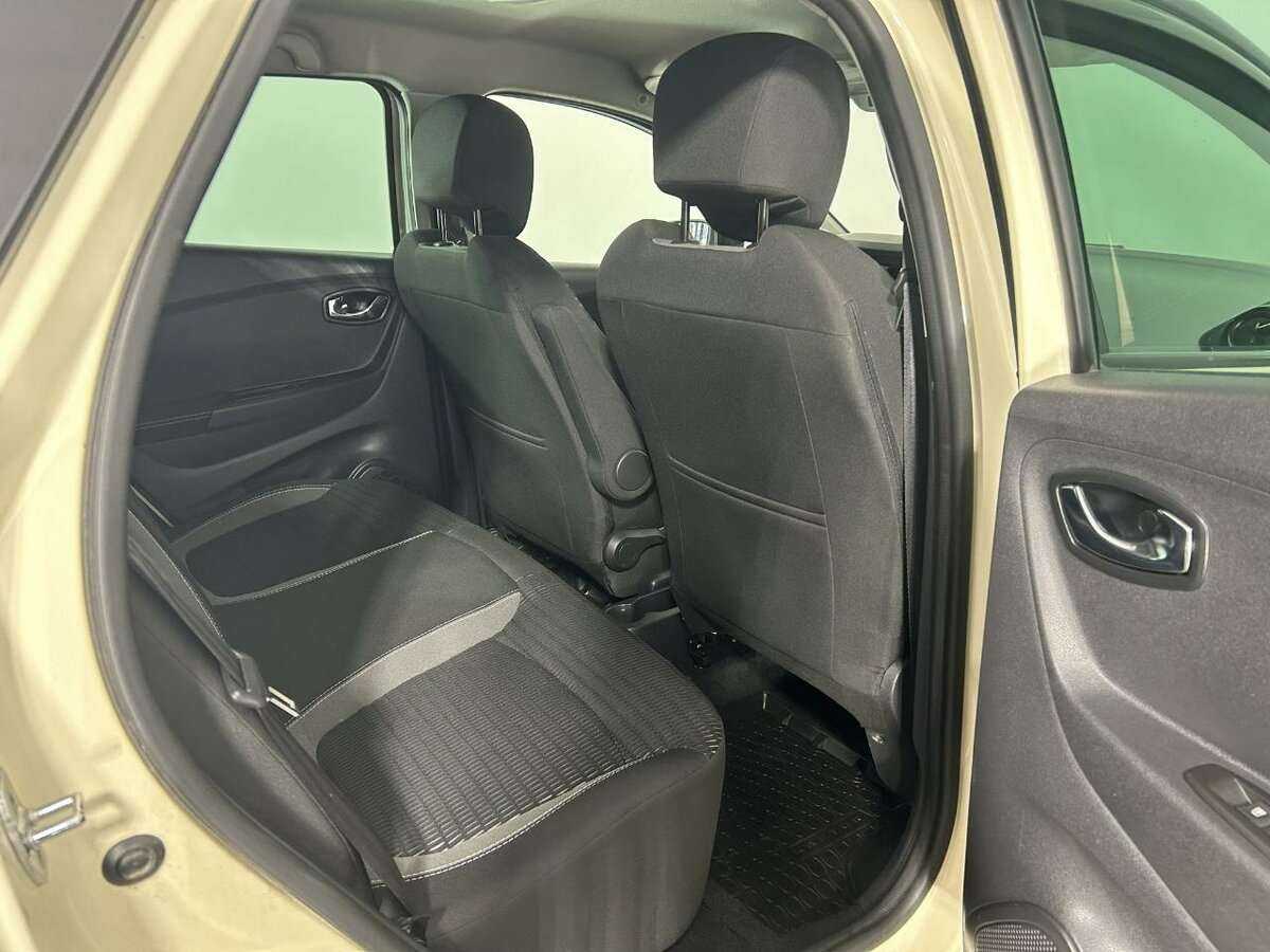 Renault Kaptur 2019 года с пробегом. Фото: #15