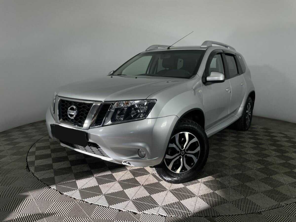 Nissan Terrano 2018 года с пробегом. Посмотреть фото
