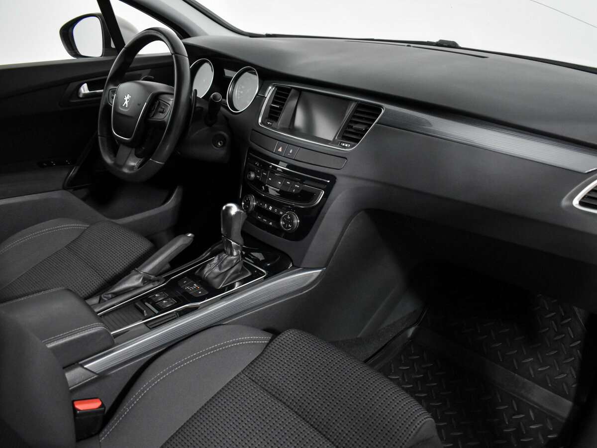 Peugeot 508 2016 года с пробегом. Фото: #16