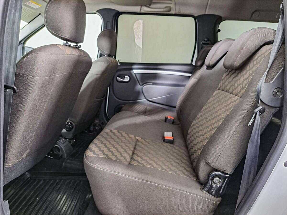 Lada (ВАЗ) Largus 2021 года с пробегом. Фото: #9