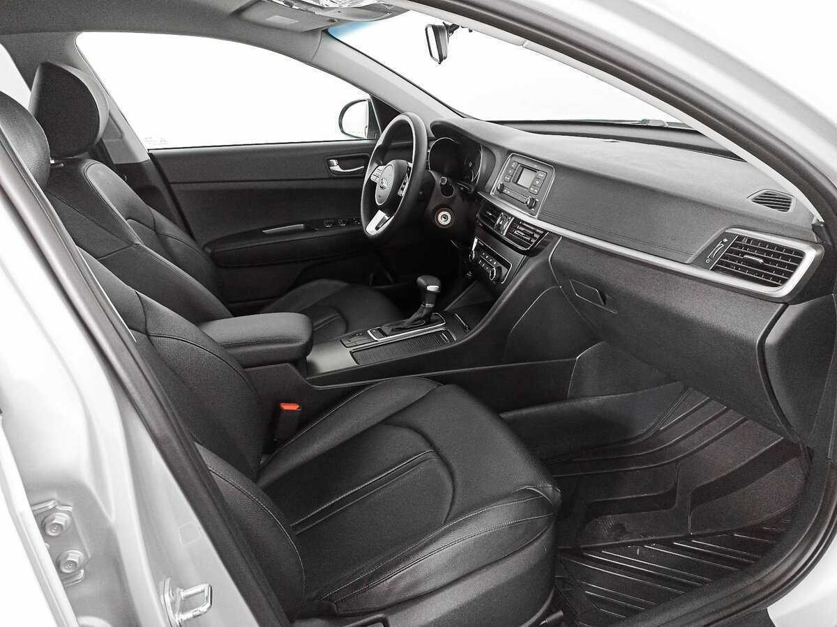 Kia K5 2019 года с пробегом. Фото: #8