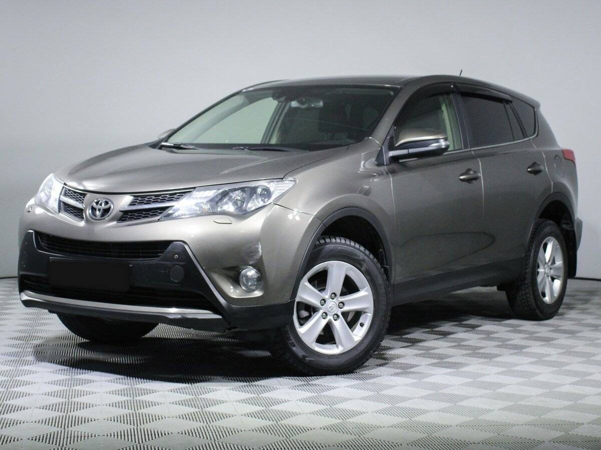 Toyota RAV4 2013 года с пробегом. Посмотреть фото