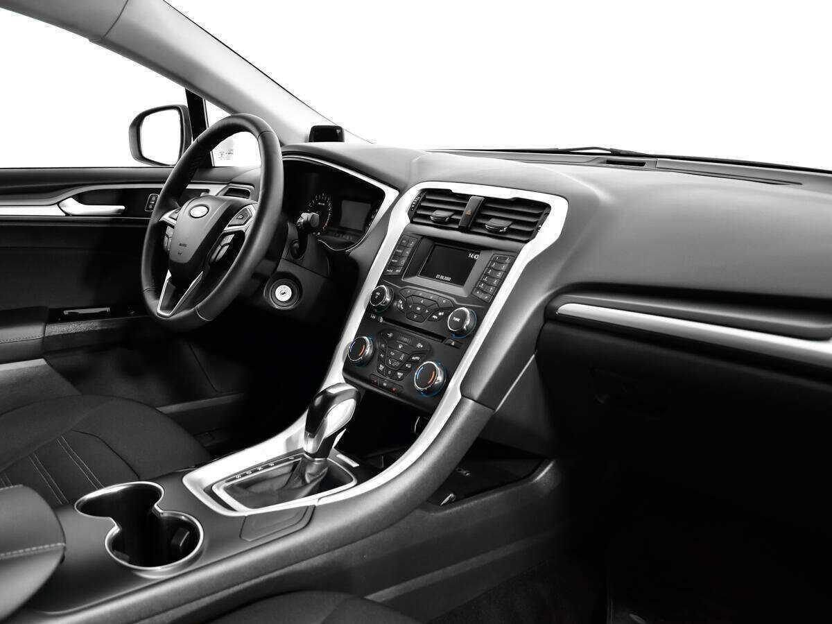 Ford Mondeo 2018 года с пробегом. Фото: #8