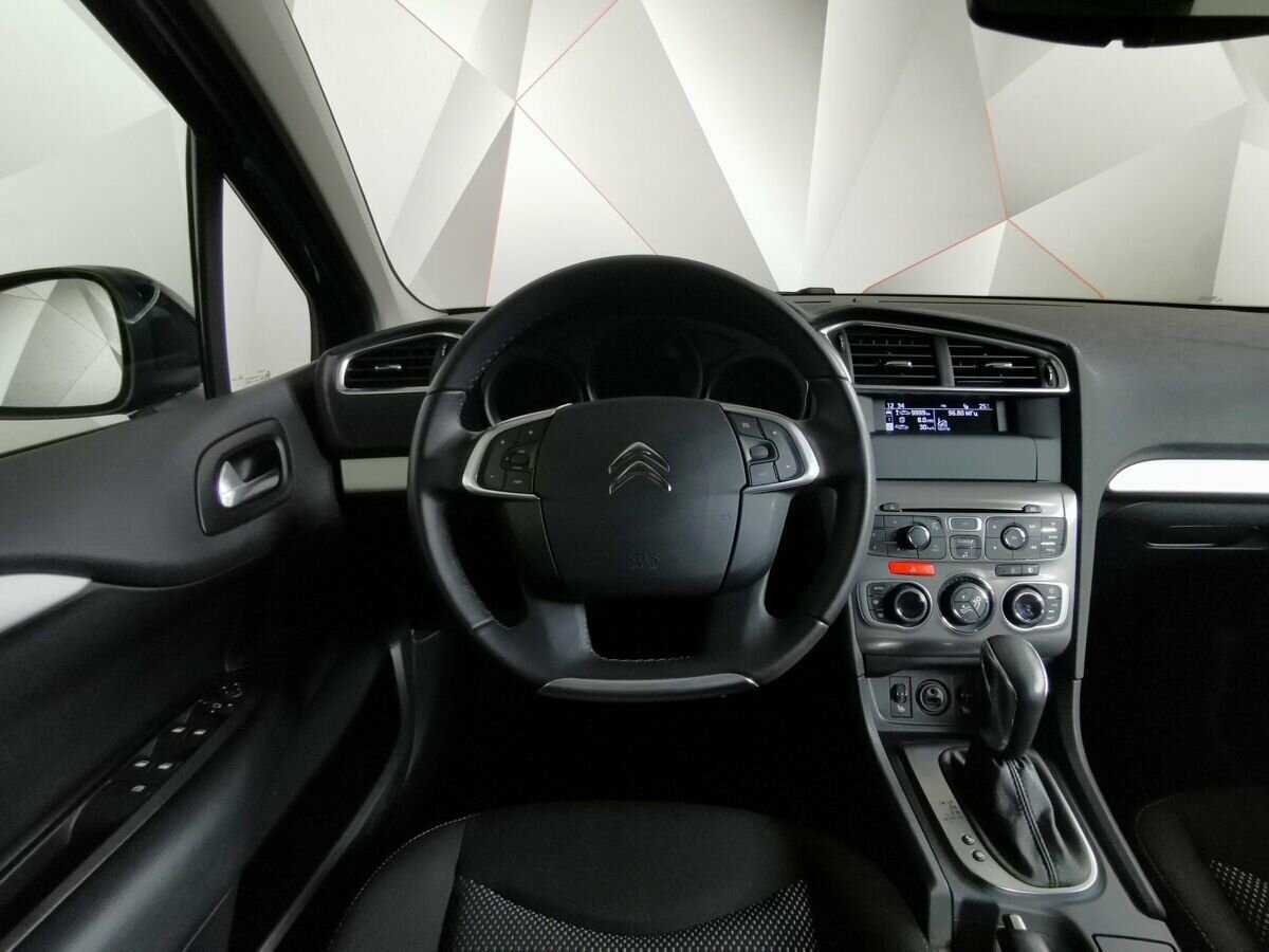 Citroen C4 2018 года с пробегом. Фото: #14