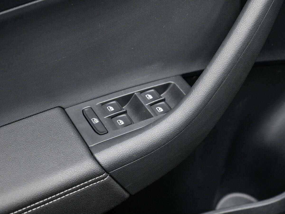 Skoda Rapid 2018 года с пробегом. Фото: #13