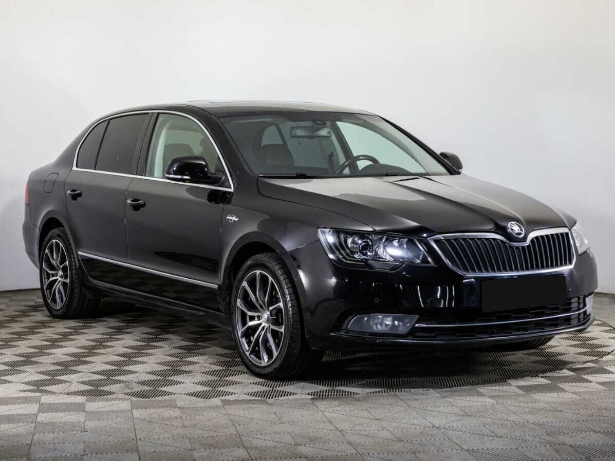 Skoda Superb 2014 года с пробегом. Фото: #2