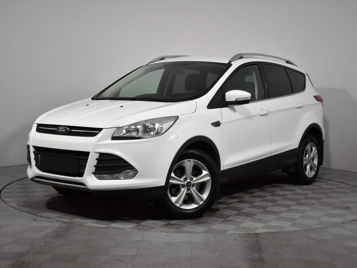Ford Kuga 2014 года с пробегом. Фото: #0