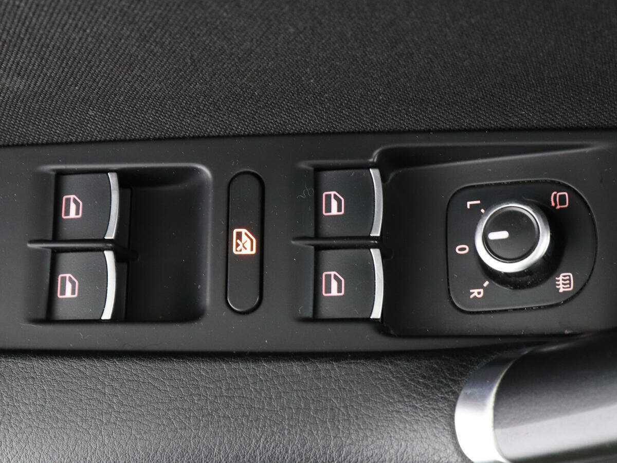 Volkswagen Passat 2014 года с пробегом. Фото: #13