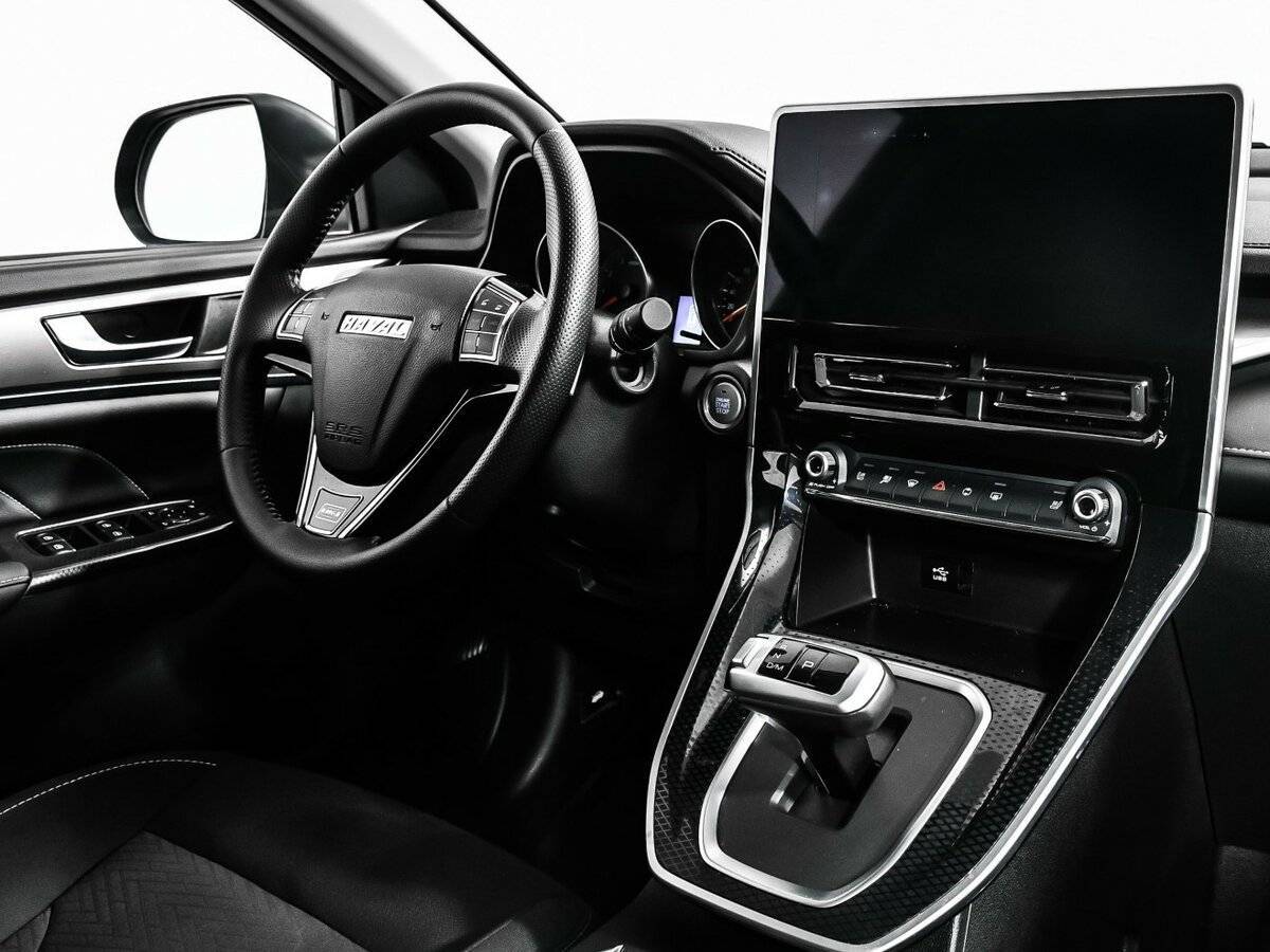 Haval M6 2024 года с пробегом. Фото: #8