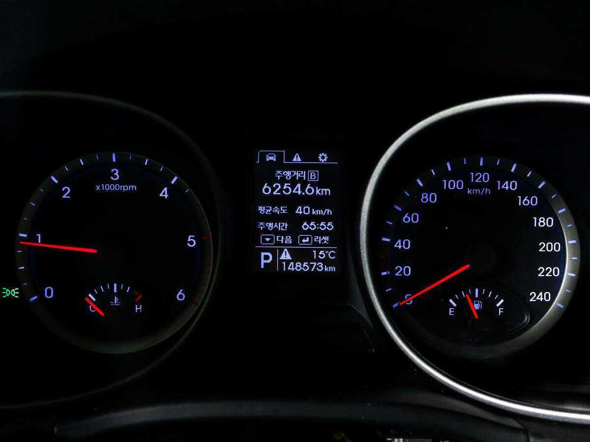 Hyundai Santa Fe 2013 года с пробегом. Фото: #10