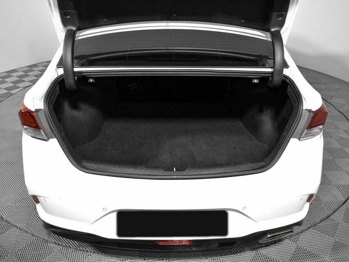 Hyundai Sonata 2019 года с пробегом. Фото: #17