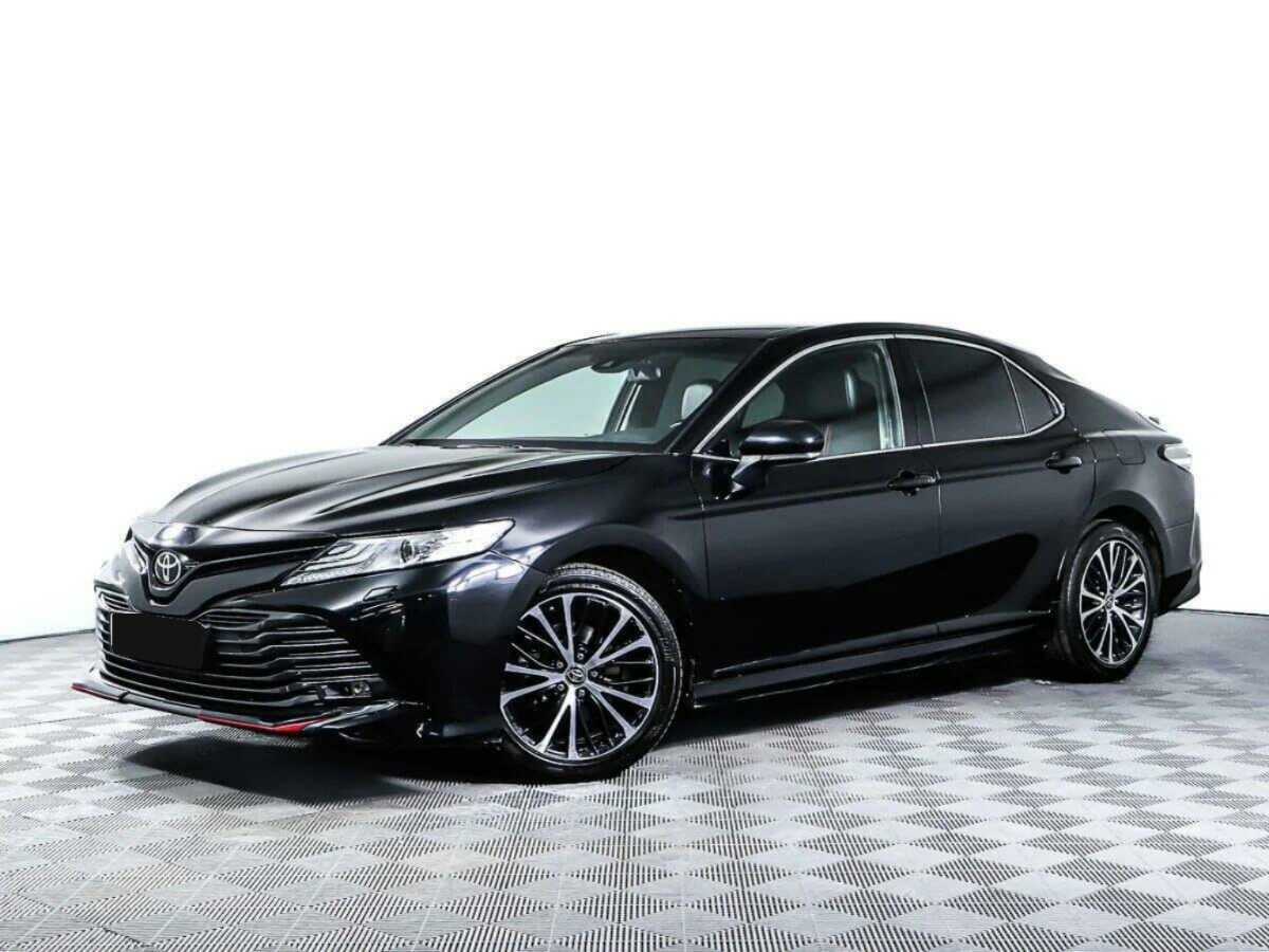 Toyota Camry 2020 года с пробегом. Посмотреть фото