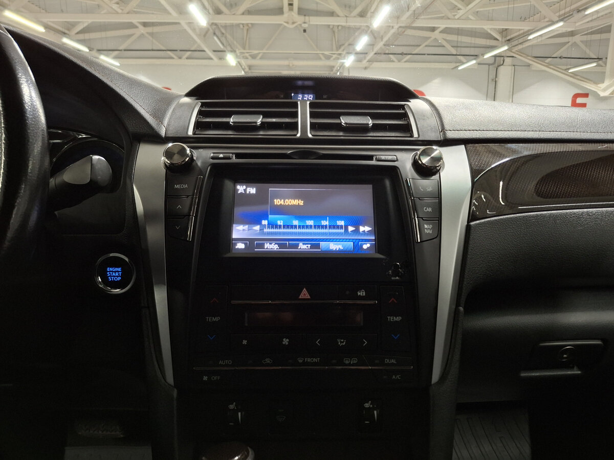 Toyota Camry 2015 года с пробегом. Фото: #14