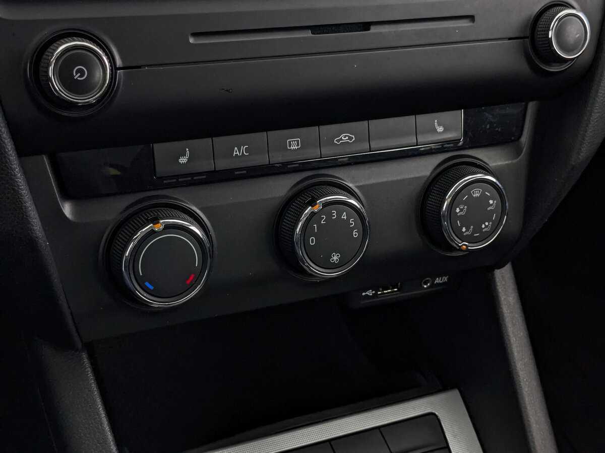 Skoda Octavia 2016 года с пробегом. Фото: #20