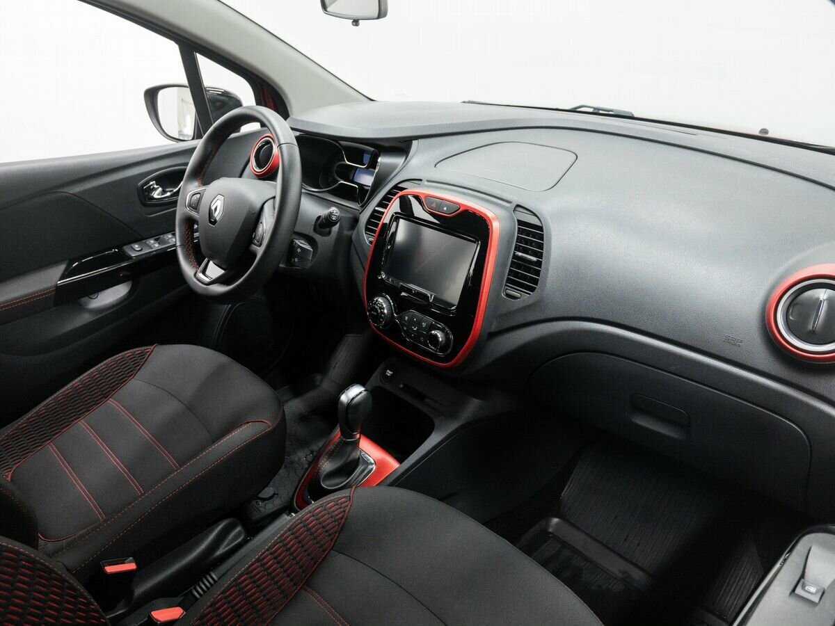 Renault Kaptur 2018 года с пробегом. Фото: #8