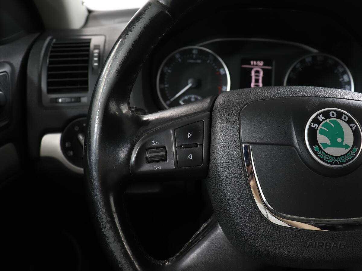 Skoda Octavia 2013 года с пробегом. Фото: #14