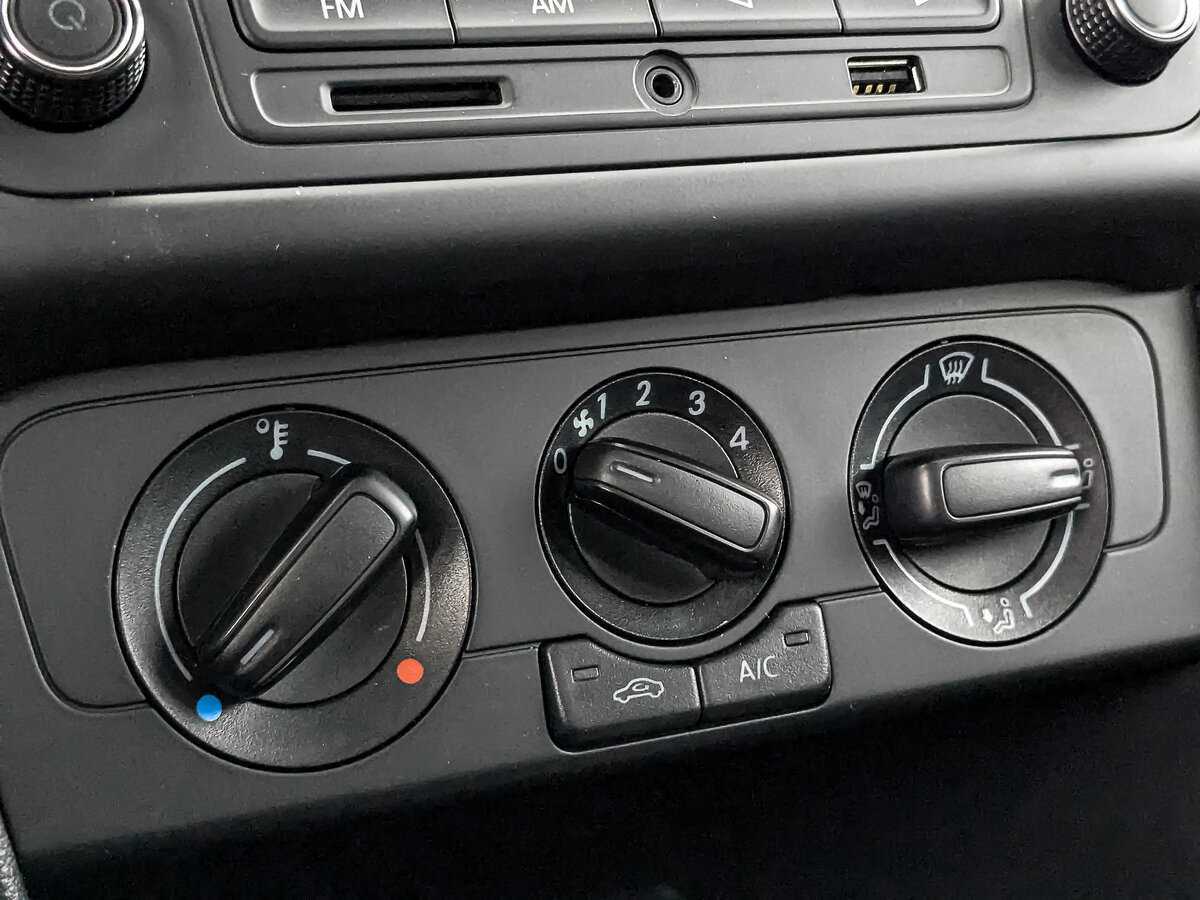 Volkswagen Polo 2015 года с пробегом. Фото: #20