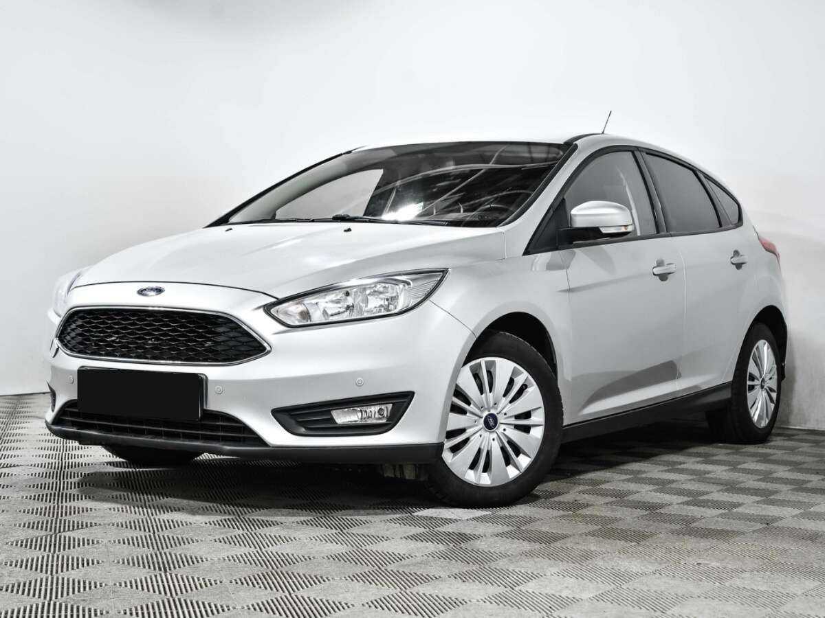 Ford Focus 2017 года с пробегом. Посмотреть фото