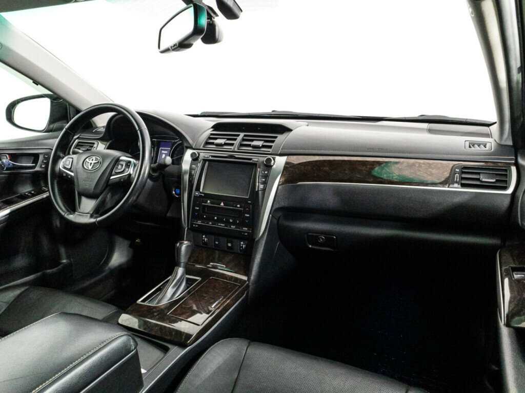 Toyota Camry 2016 года с пробегом. Фото: #8