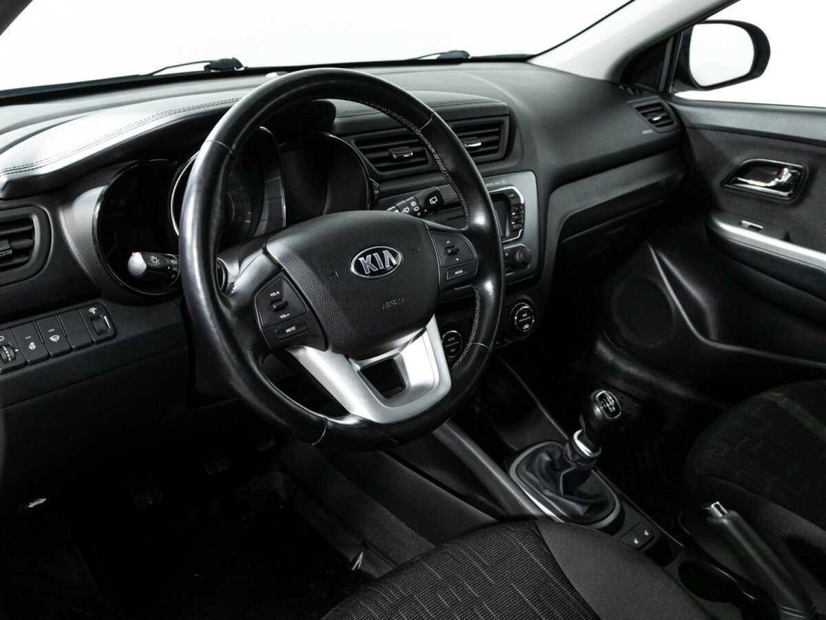 Kia Rio 2013 года с пробегом. Фото: #10