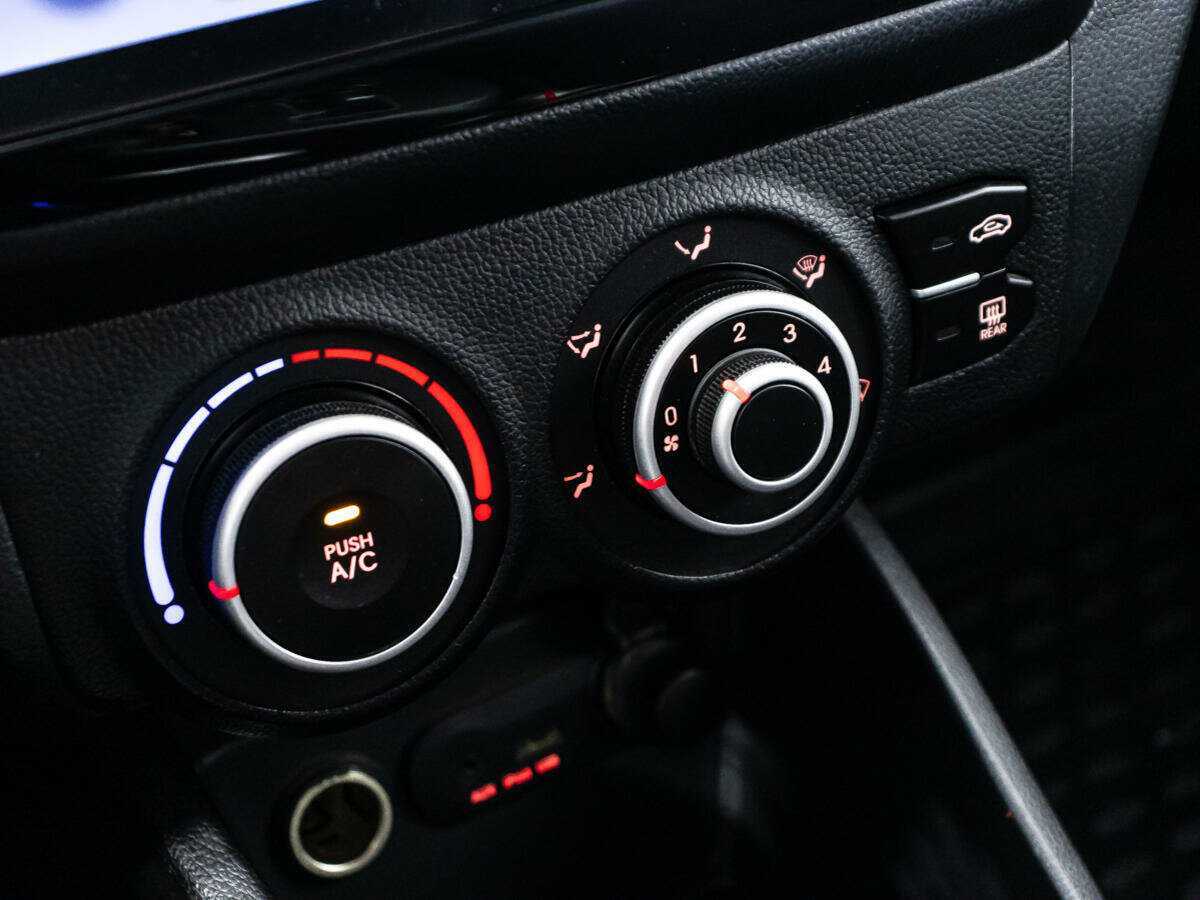 Kia Rio 2012 года с пробегом. Фото: #12