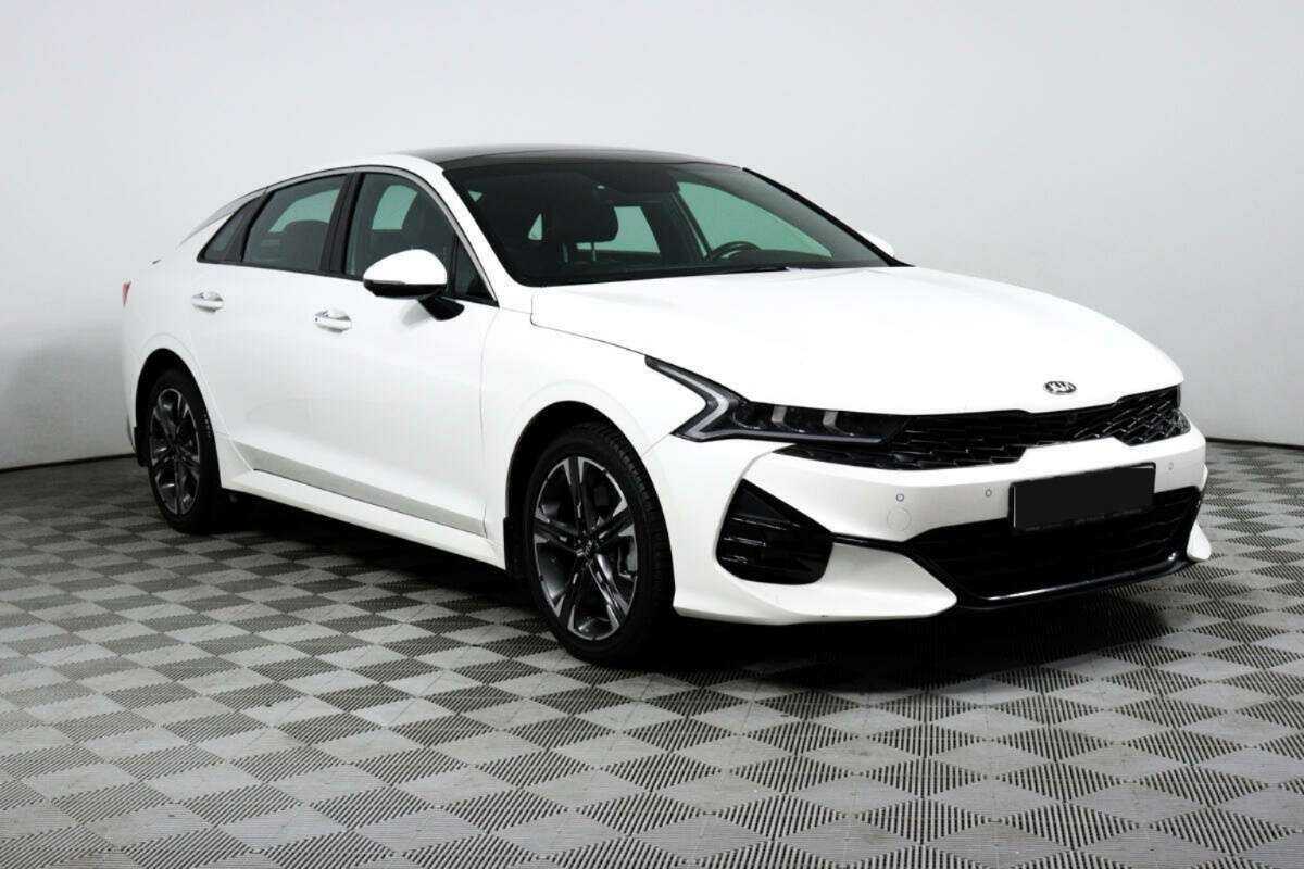 Kia K5 2020 года с пробегом. Фото: #2