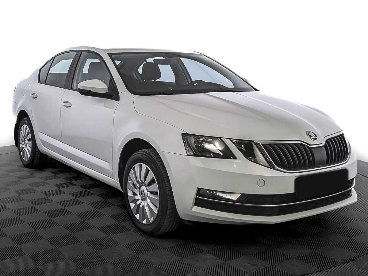 Skoda Octavia 2018 года с пробегом. Фото: #2