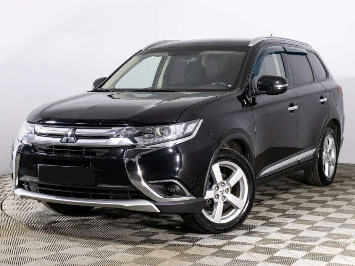 Mitsubishi Outlander 2016 года с пробегом. Фото: #0