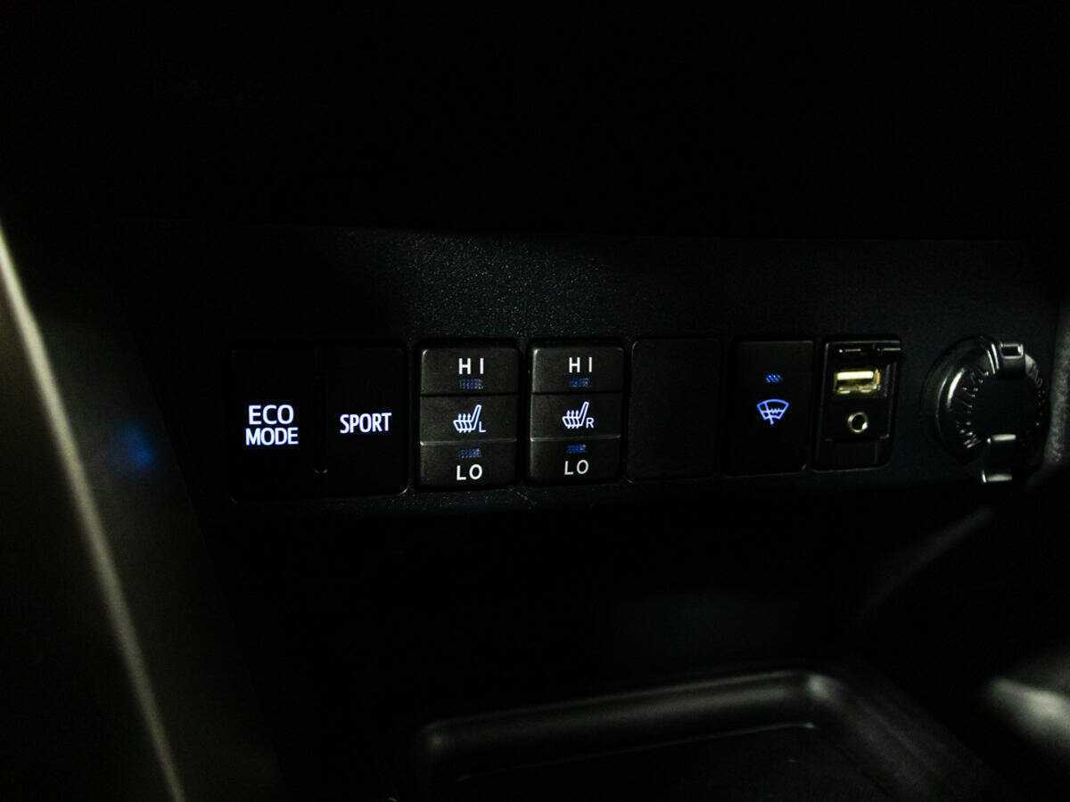 Toyota RAV4 2013 года с пробегом. Фото: #19