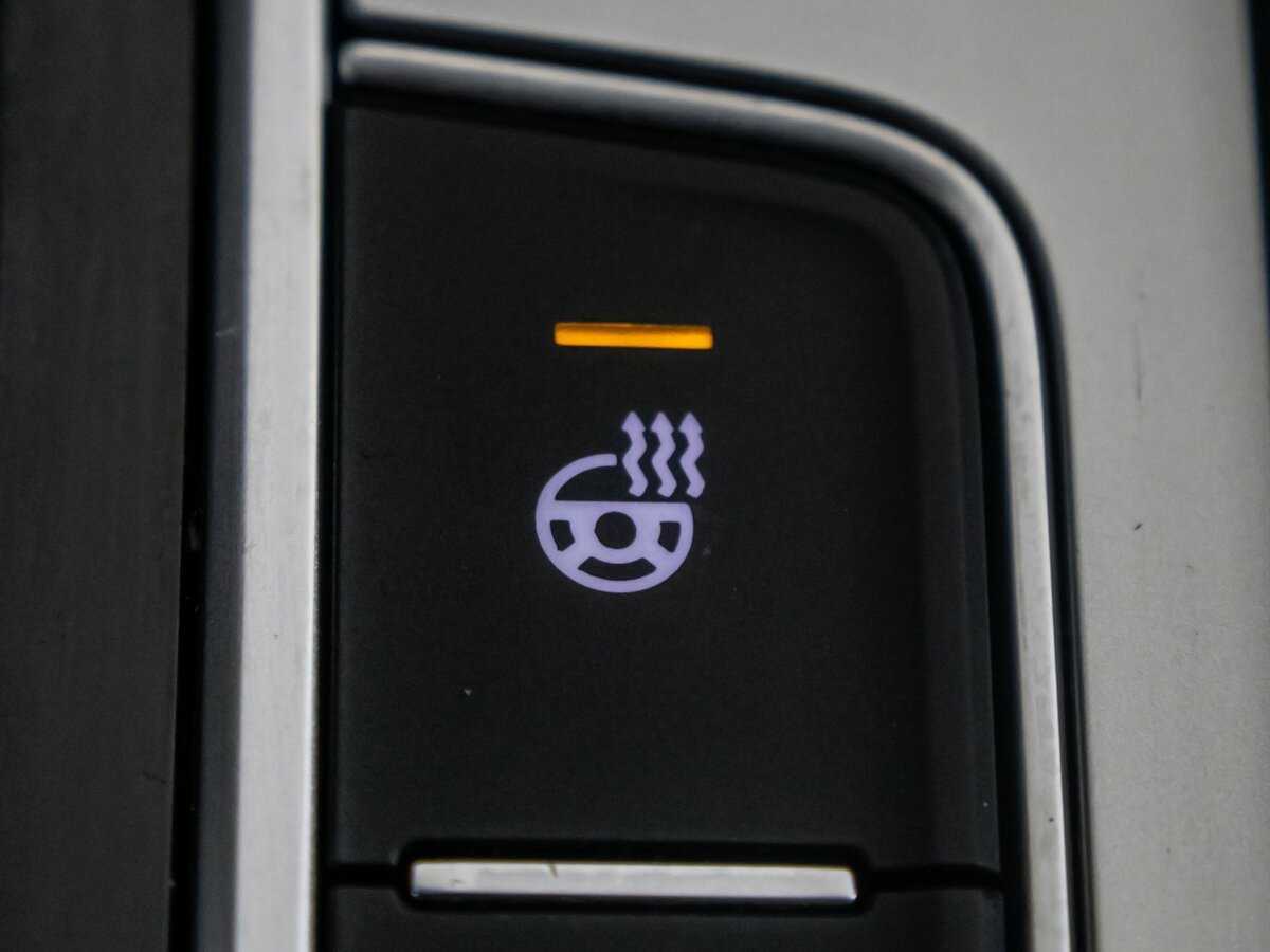 Volkswagen Passat 2018 года с пробегом. Фото: #13