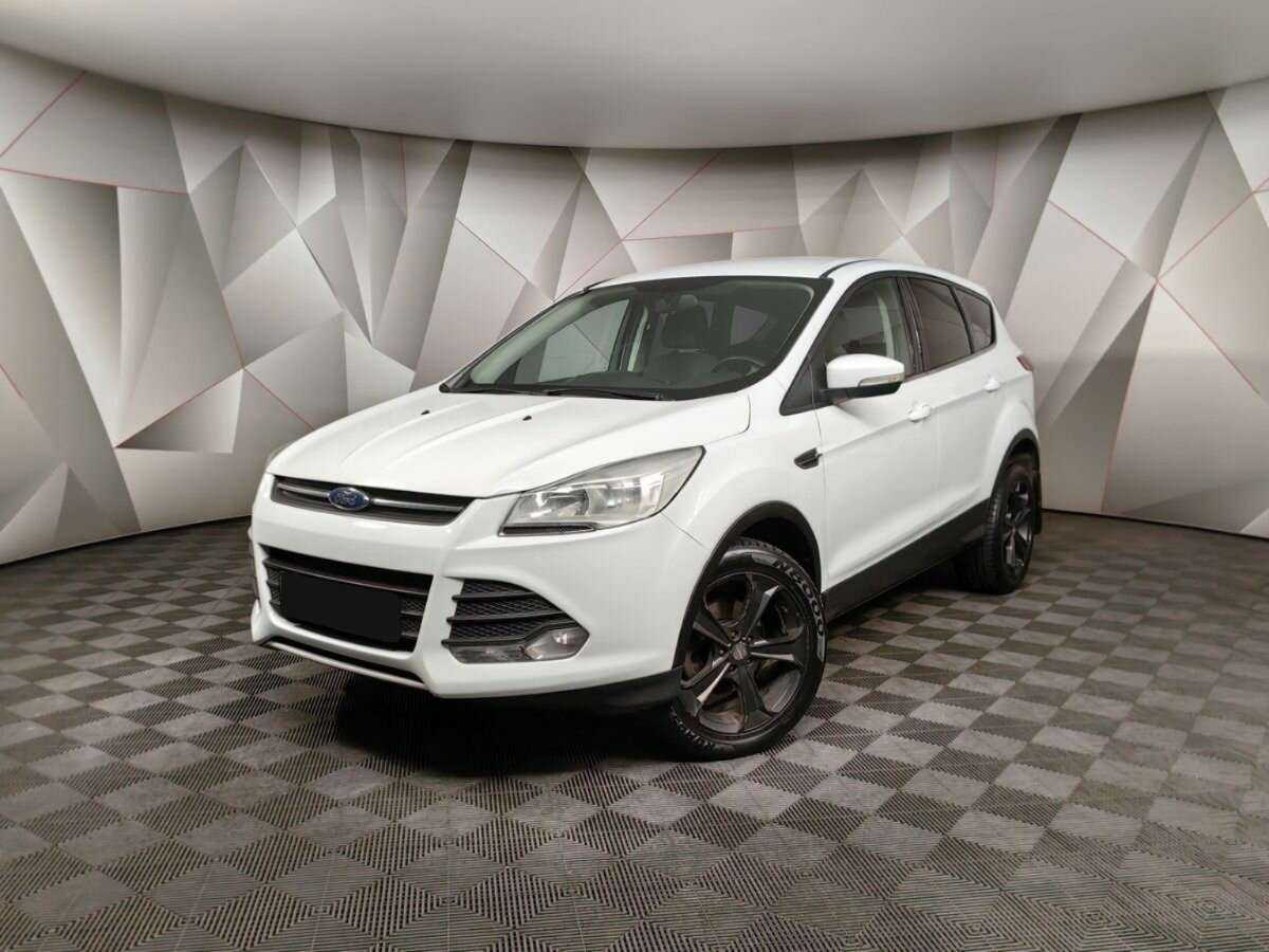 Ford Kuga 2015 года с пробегом. Фото: #0