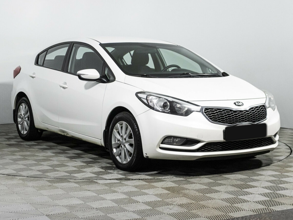 Kia Cerato 2015 года с пробегом. Фото: #2