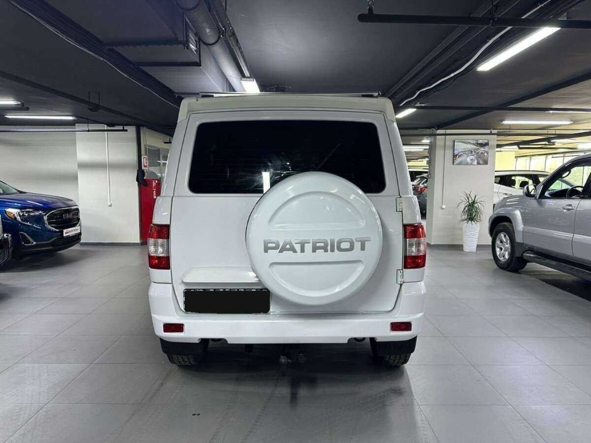УАЗ Patriot 2018 года с пробегом. Фото: #4