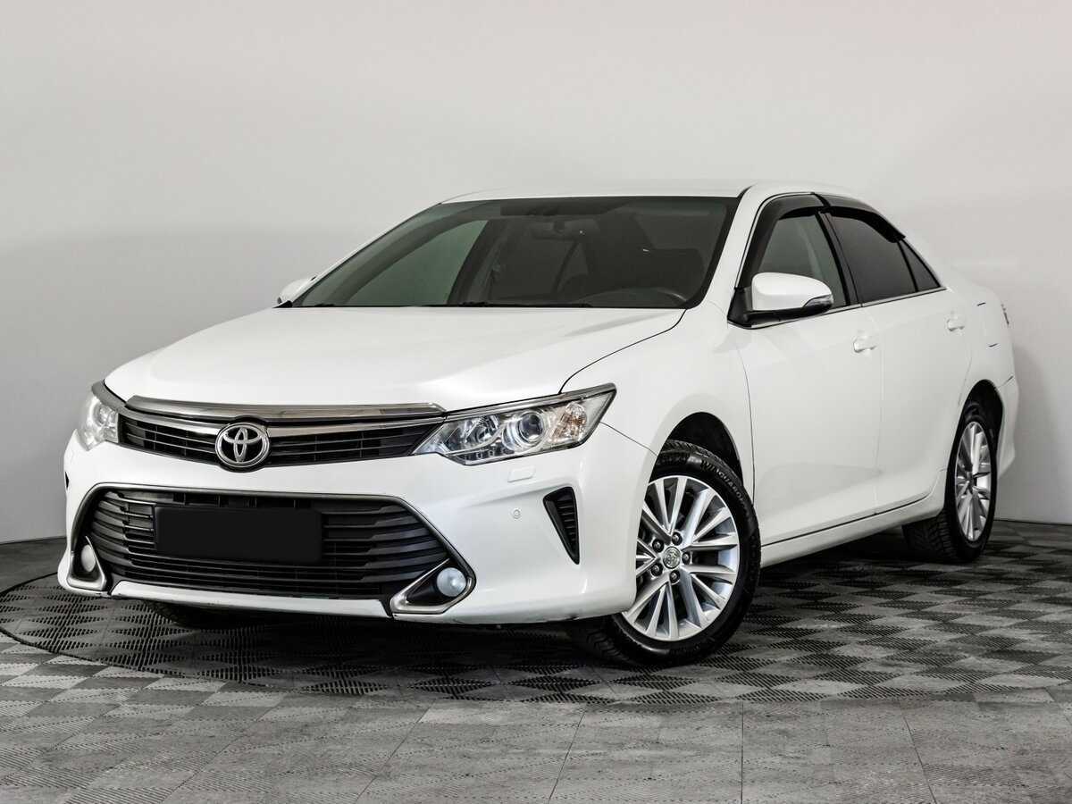Toyota Camry 2015 года с пробегом. Фото: #0
