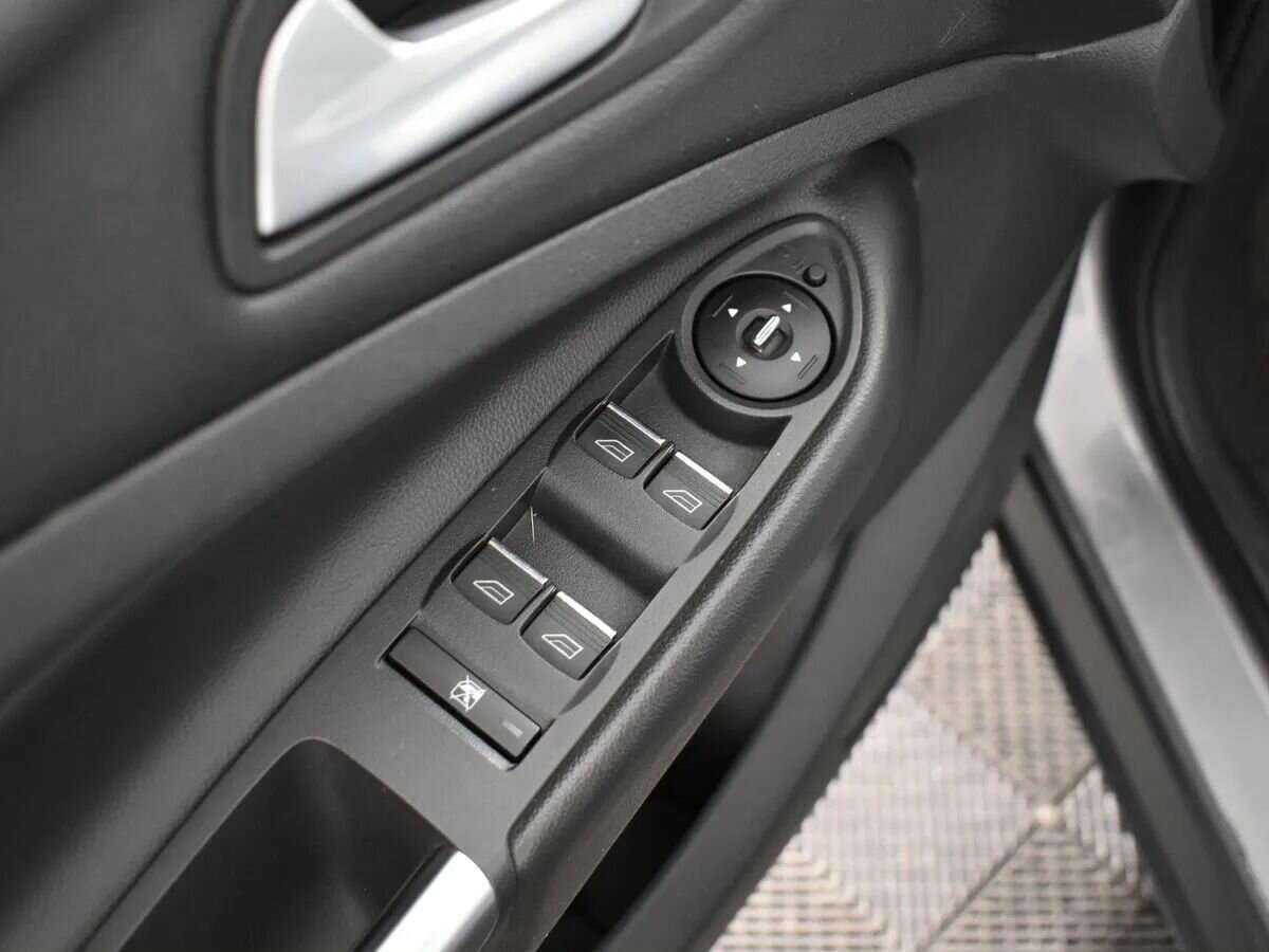 Ford Kuga 2013 года с пробегом. Фото: #5