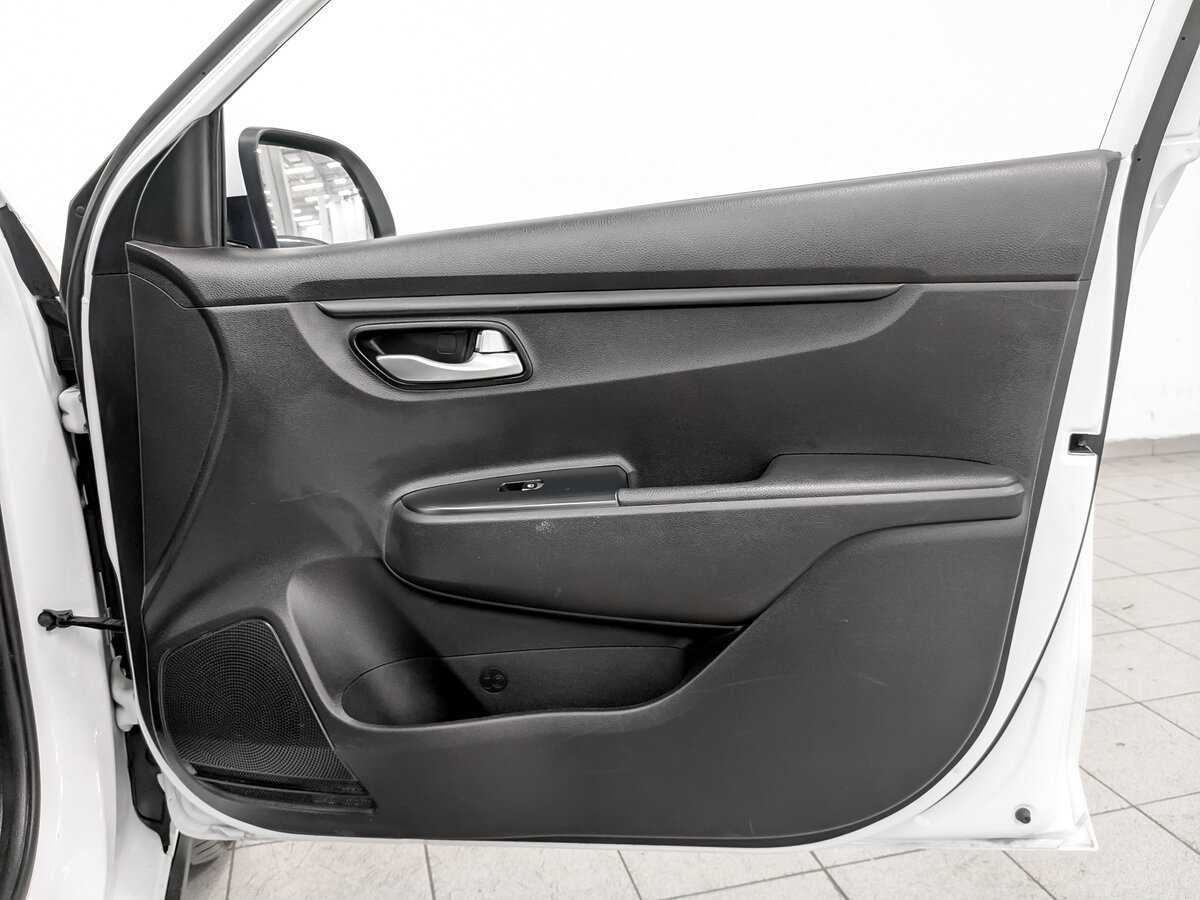 Kia Rio 2020 года с пробегом. Фото: #19