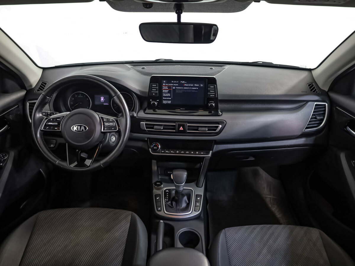 Kia Seltos 2021 года с пробегом. Фото: #7