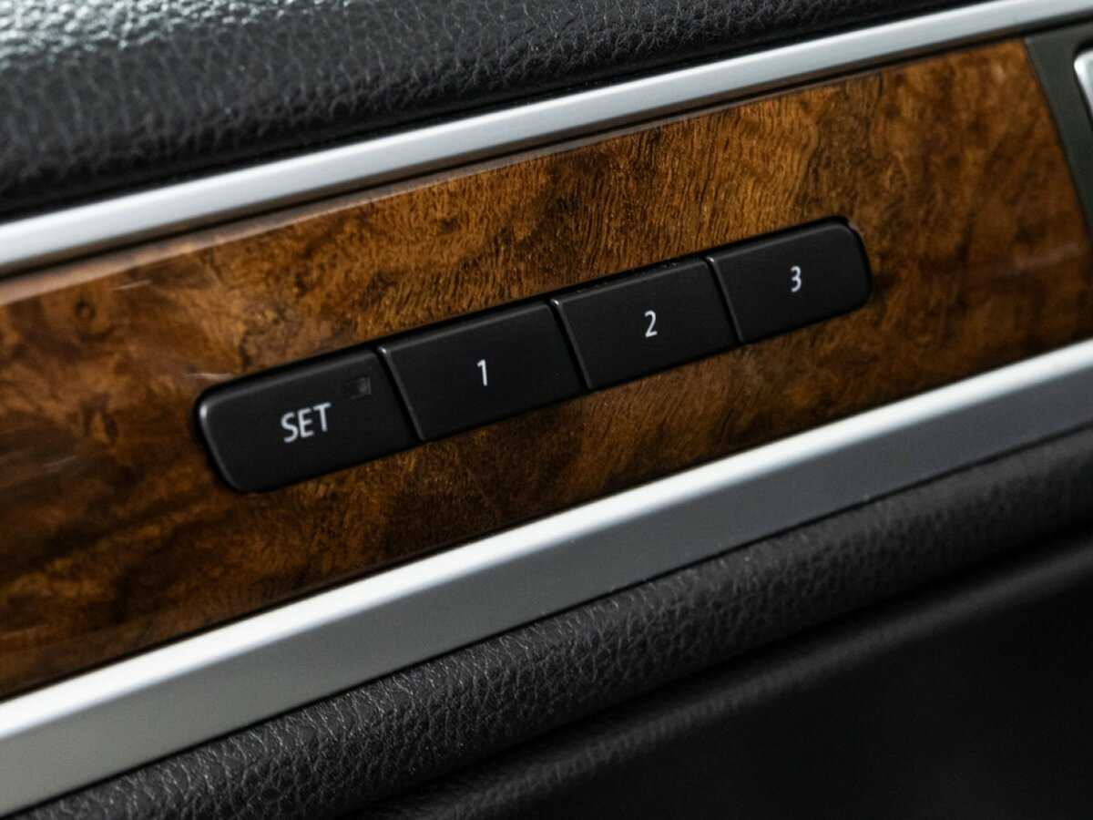 Volkswagen Touareg 2012 года с пробегом. Фото: #15