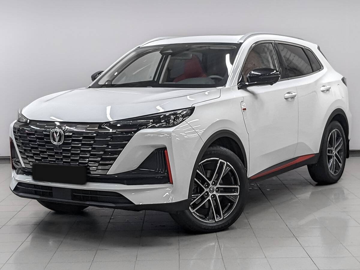 Changan CS55 Plus 2023 года с пробегом. Посмотреть фото
