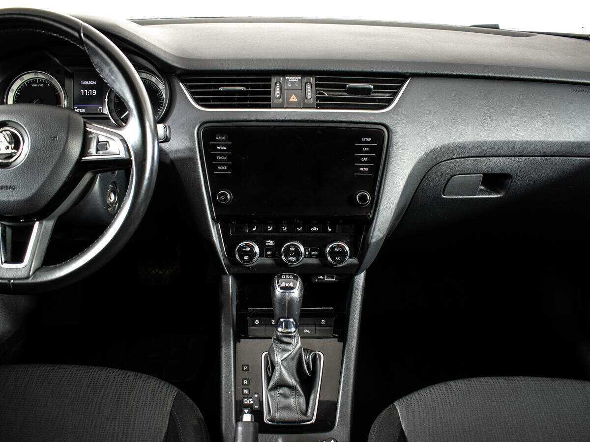 Skoda Octavia 2018 года с пробегом. Фото: #7