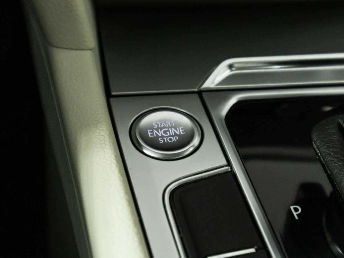 Volkswagen Passat 2018 года с пробегом. Фото: #21
